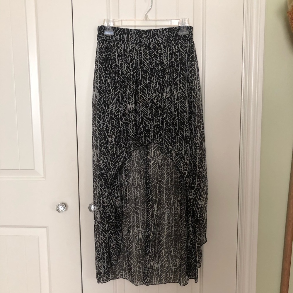 Flowy Black and White Skirt